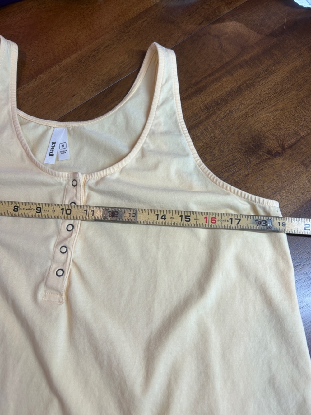 Pact Soft buttery yellow Snap-Front Tank 95% organic cotton and 5% elastane - Picture 5 of 7